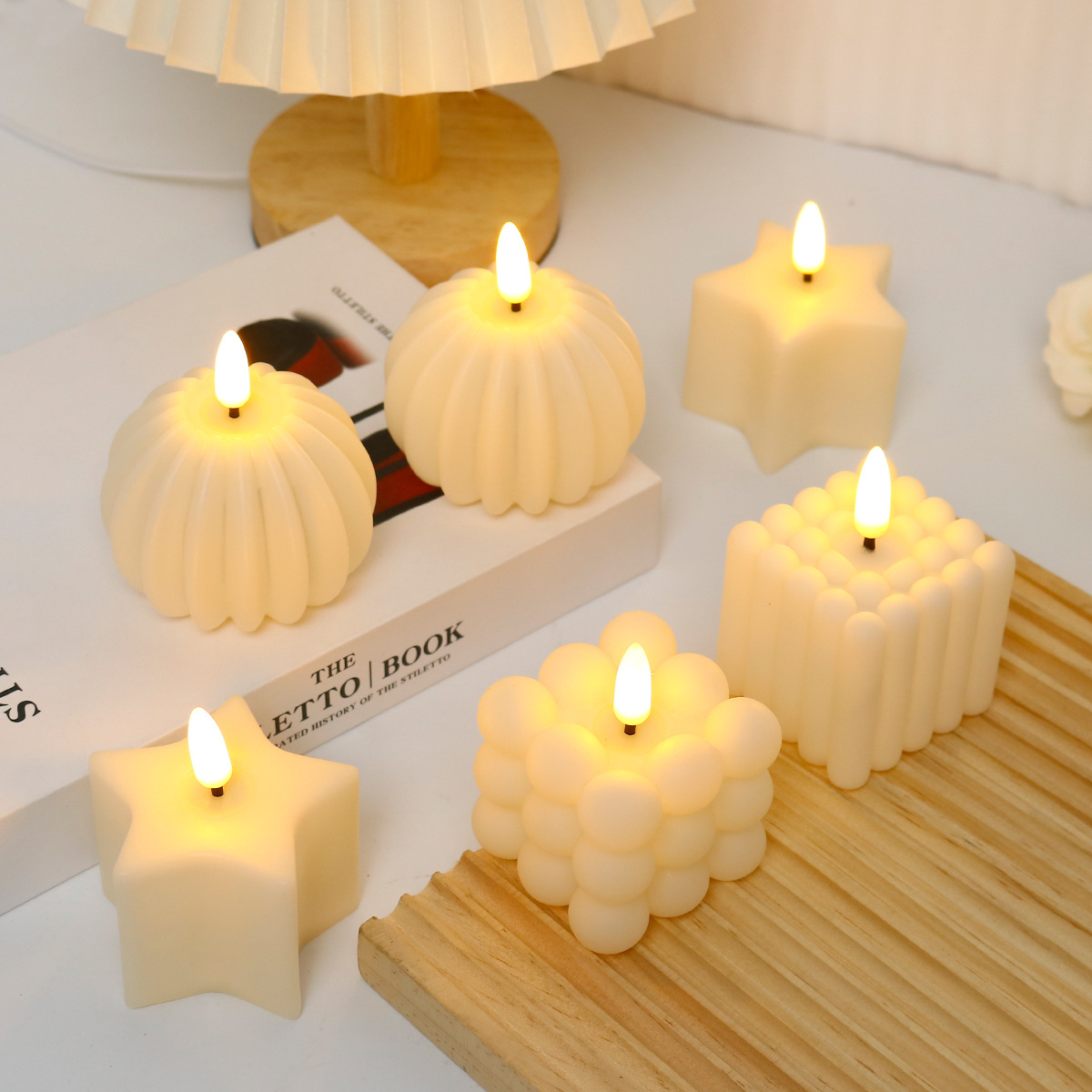 Photography Of Lighting - Bougie LED en forme de cube